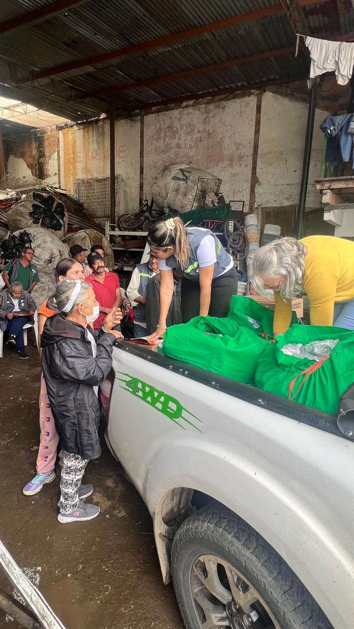 ENTREGA DONATIVOS INUNDACIONES MAYO 2025